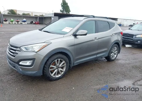 2016 Hyundai Santa Fe Sport 2.0L Turbo z USA, uszkodzony, nr VIN 5XYZUDLA7GG309511